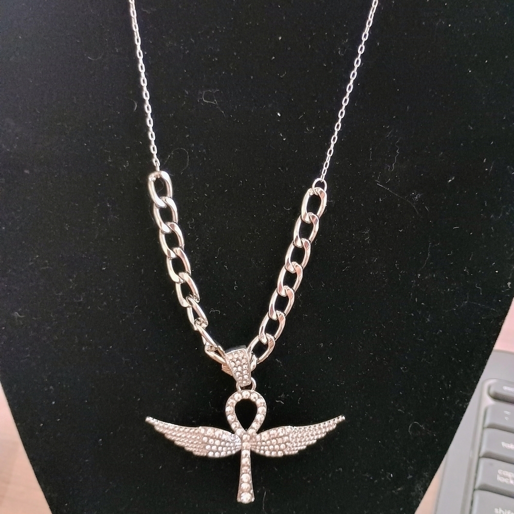 Silver Angel Wing Pendant Necklace - Picture 1 of 3